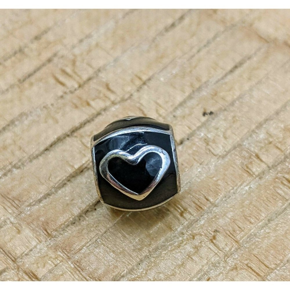 Brighton Bracelet Charm Bead Silver Heart on Black Enamel Spacer